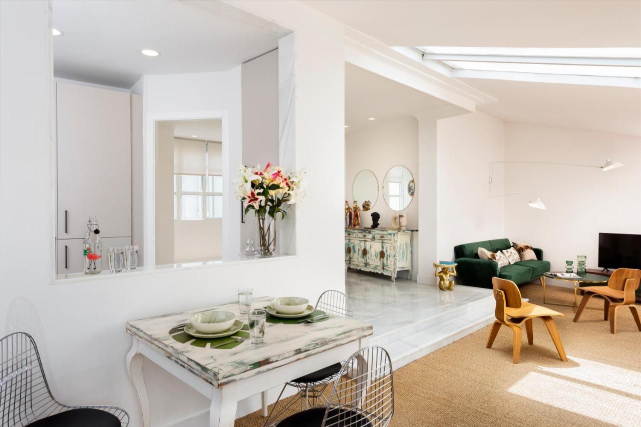 Monkeys Apartments Luxury Penthouse Cathedral & Terrace Sevilla Exterior foto